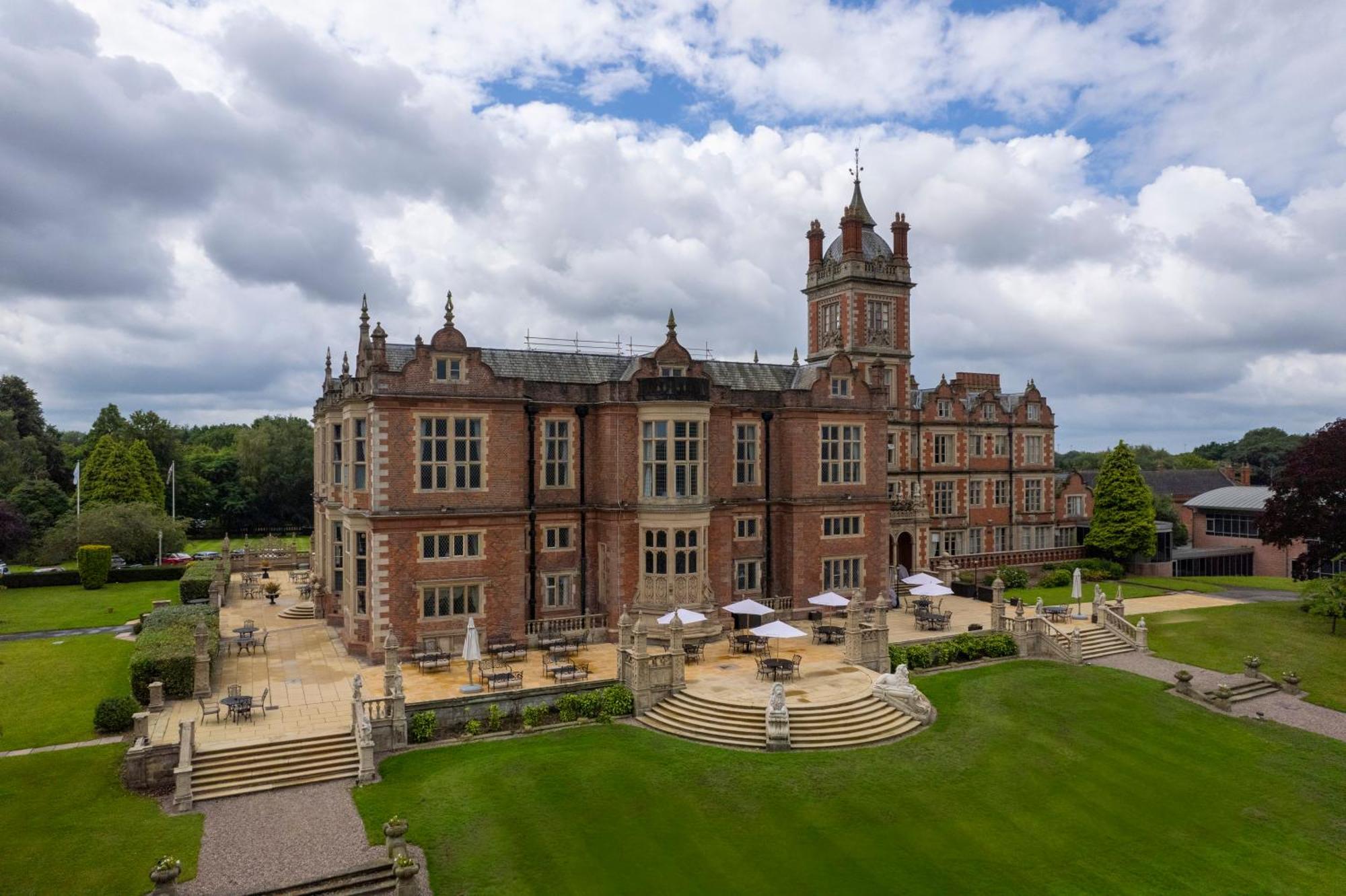 Crewe Hall Hotel & Spa - Cheshire Eksteriør billede